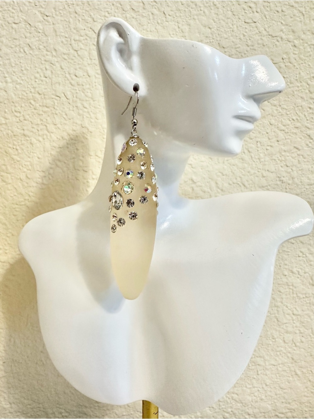4” Stunning Vintage Genuine Lucite Cream Crystal Drop Earrings (Moderate Weight)